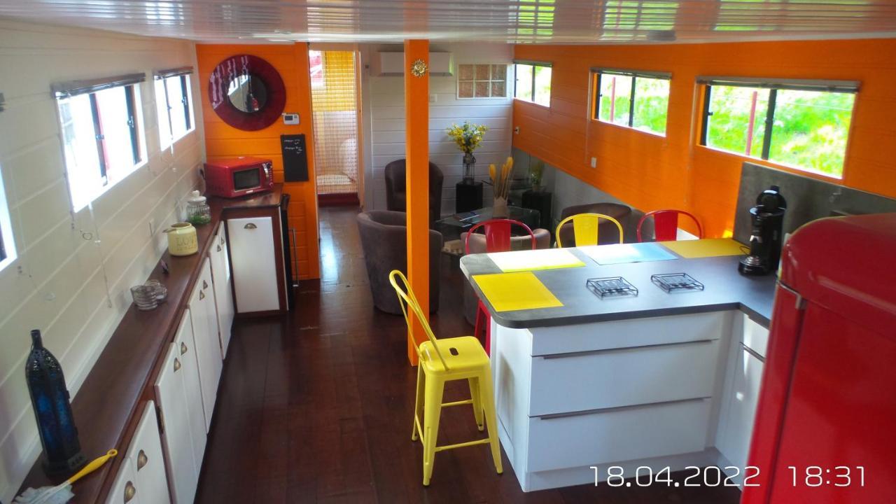 Les Amis D'Ulysse Hotel ชานญี ภายนอก รูปภาพ